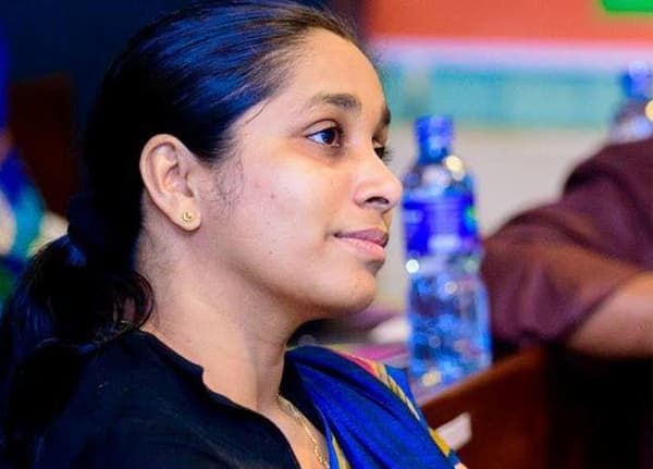 Portrait of Dr. Subha Fernando